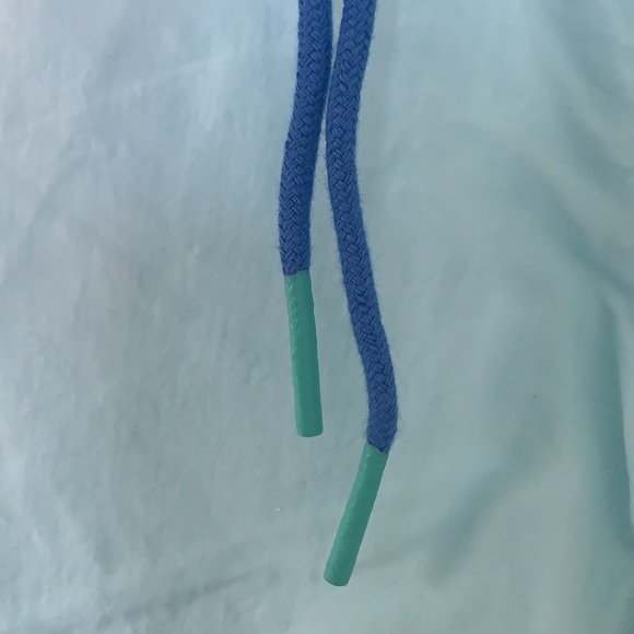 Vineyard vines shorts - Picture 4 of 5